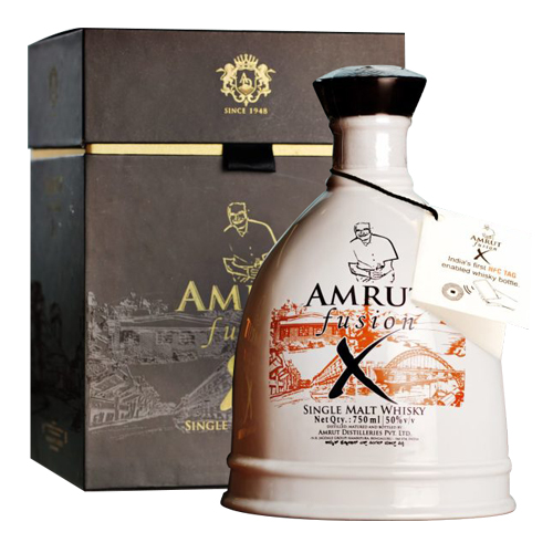 雅沐特Fusion X紀念瓷瓶單一麥芽威士忌