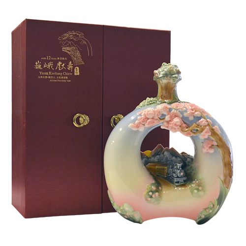 玉山12年巍峨獻壽(阿里山)